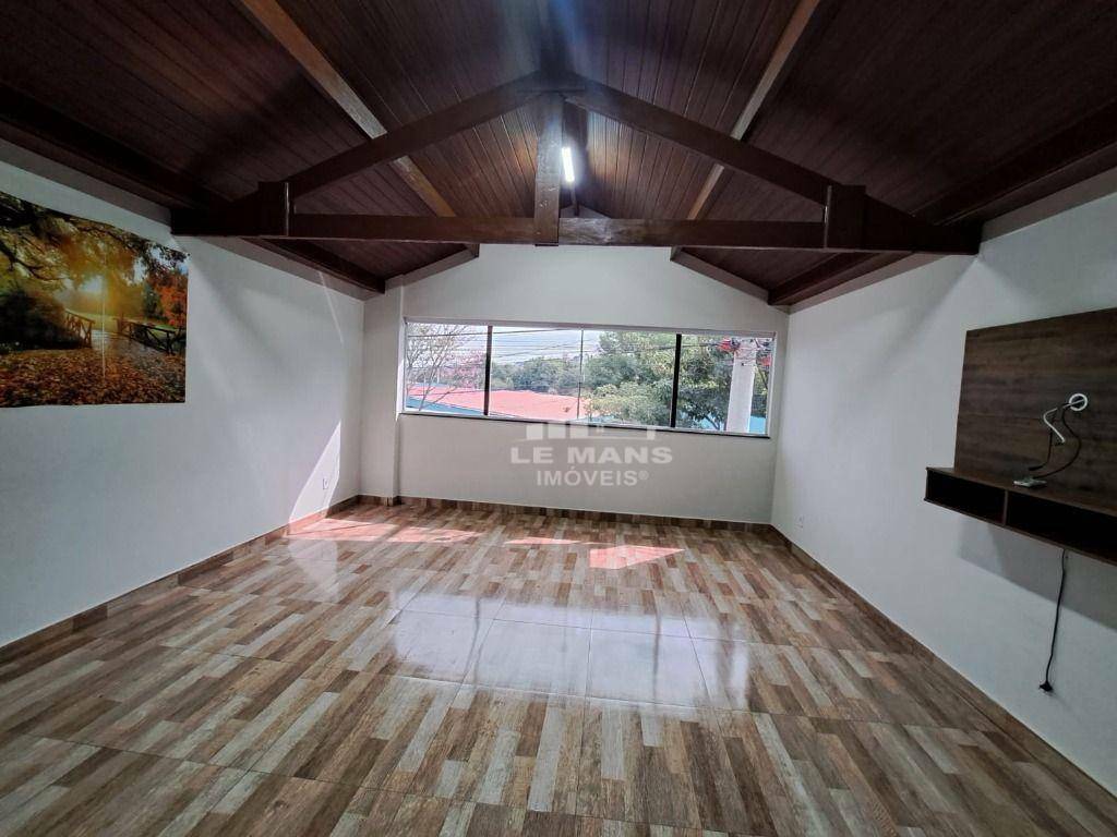 Casa à venda com 2 quartos, 110m² - Foto 11