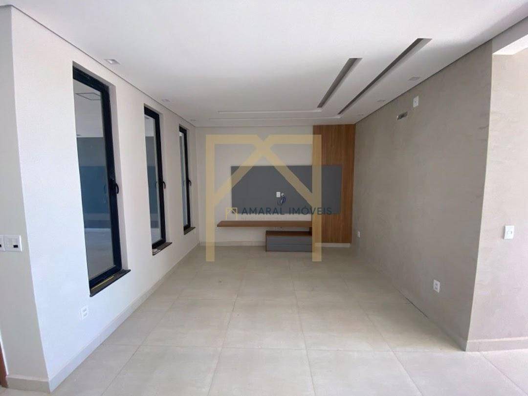 Casa à venda com 3 quartos, 190m² - Foto 14