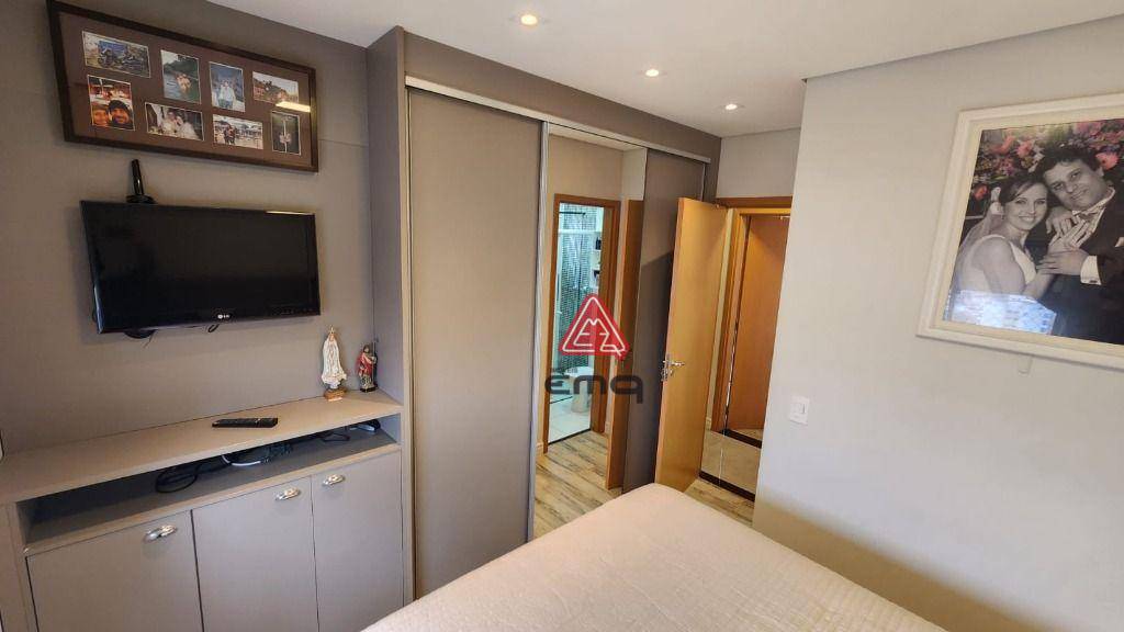 Apartamento à venda com 3 quartos, 91m² - Foto 18