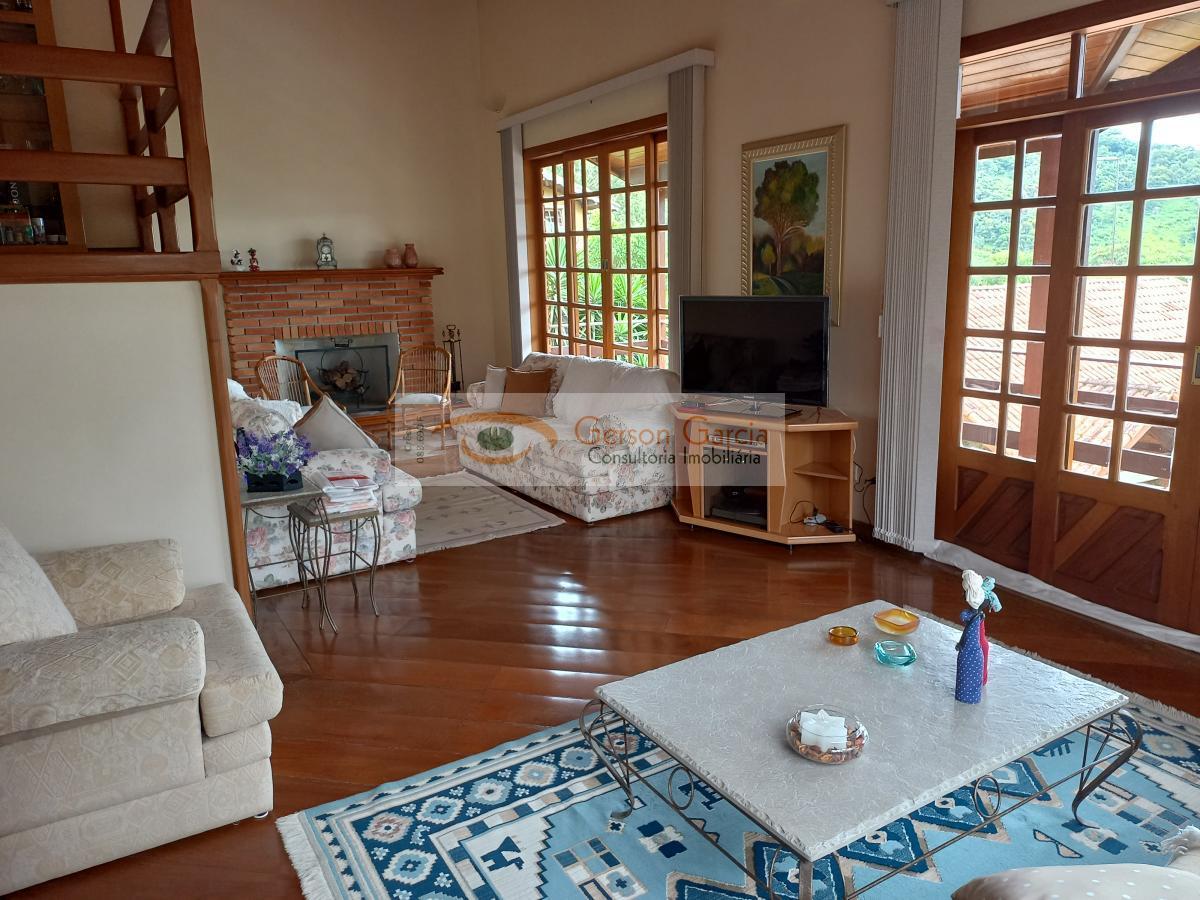 Casa à venda com 3 quartos, 450m² - Foto 15