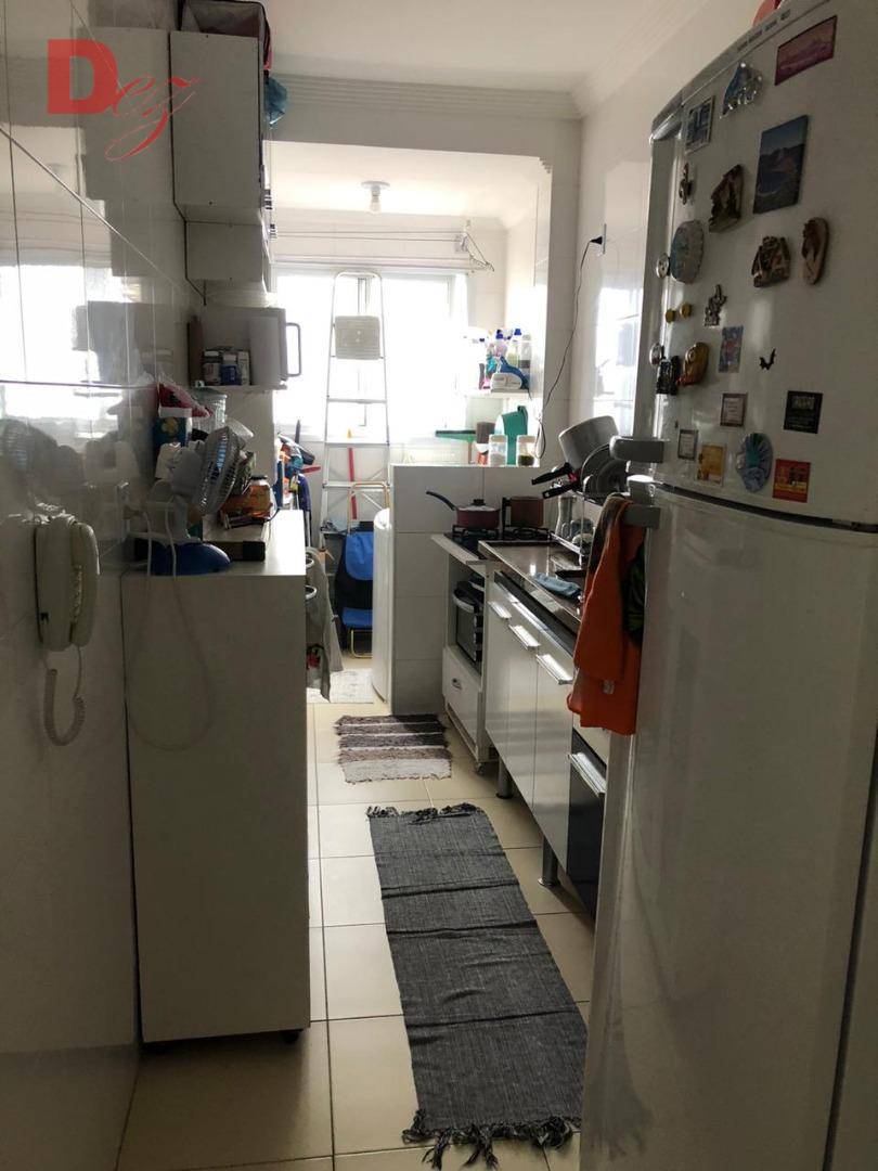 Apartamento à venda com 2 quartos, 66m² - Foto 7