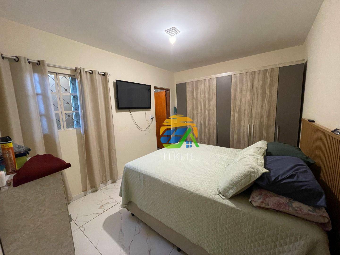 Sobrado à venda com 2 quartos, 128m² - Foto 2