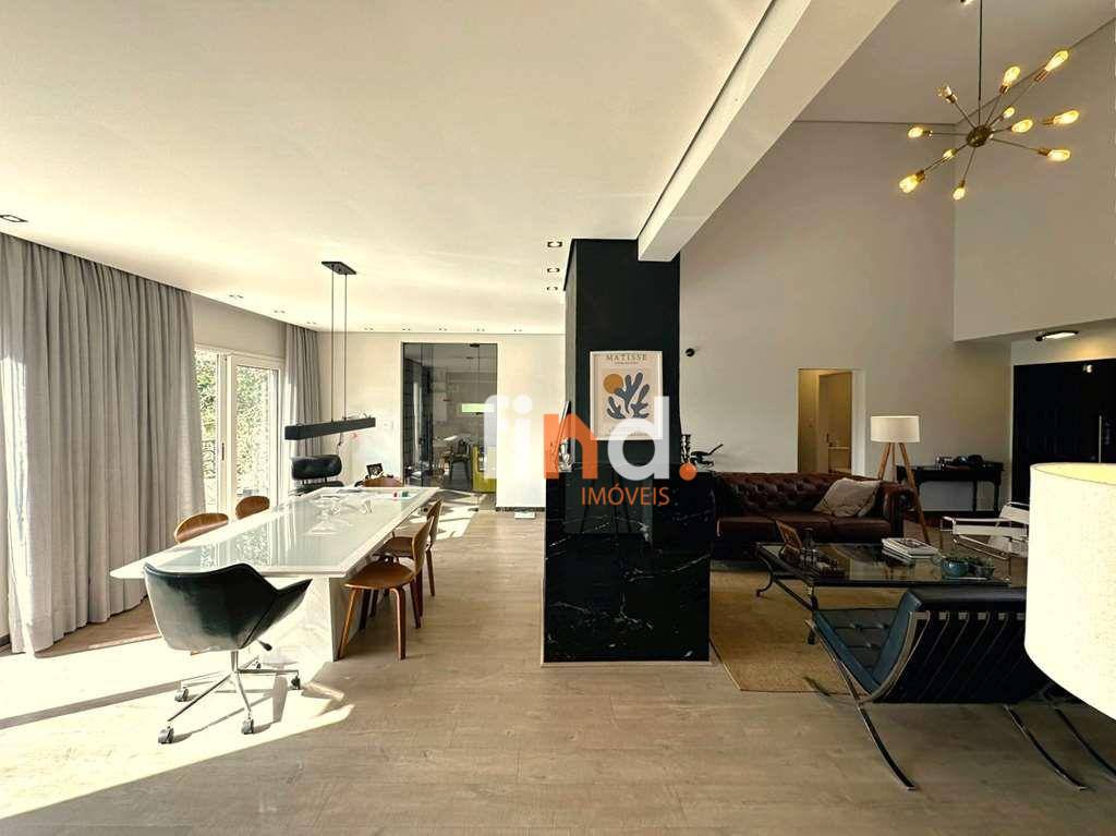 Casa à venda com 3 quartos, 368m² - Foto 14