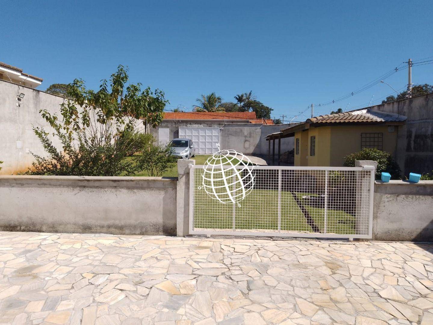Casa à venda com 2 quartos, 170m² - Foto 8
