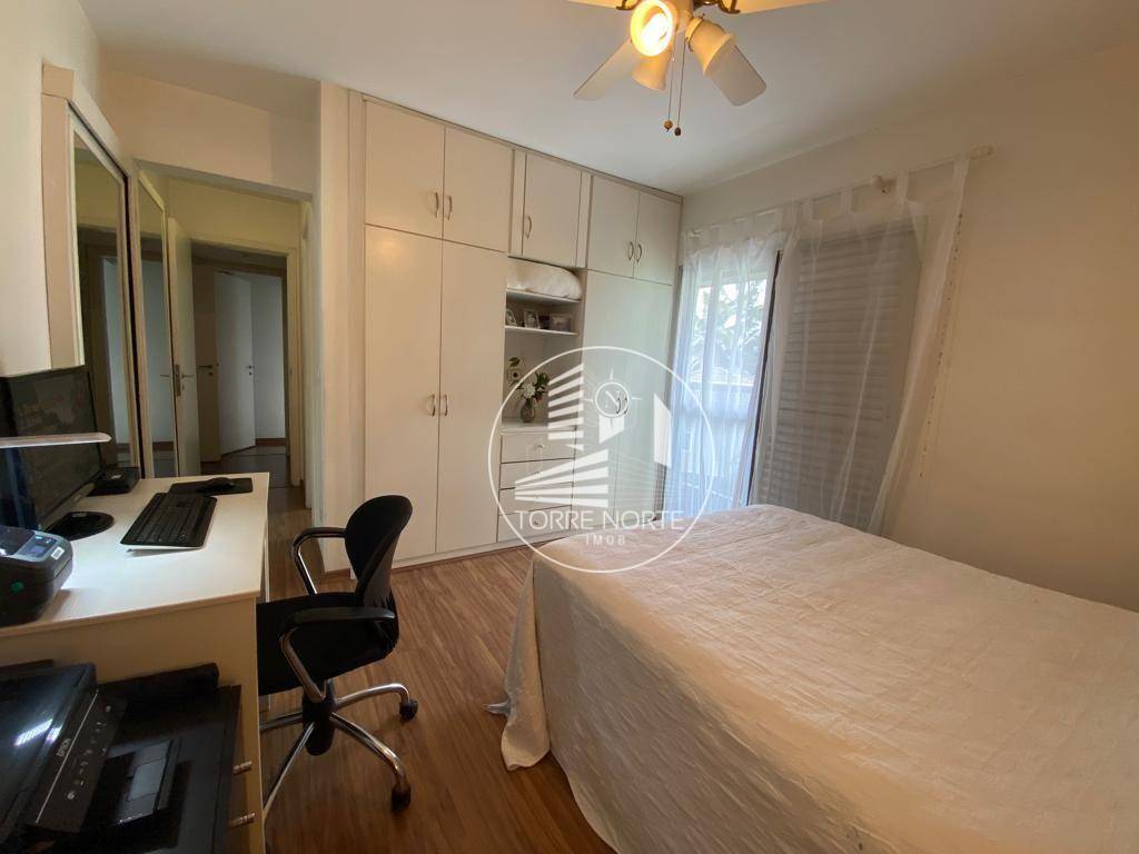 Apartamento à venda com 3 quartos, 130m² - Foto 14