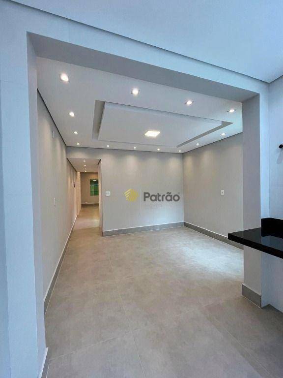 Sobrado à venda com 3 quartos, 180m² - Foto 20