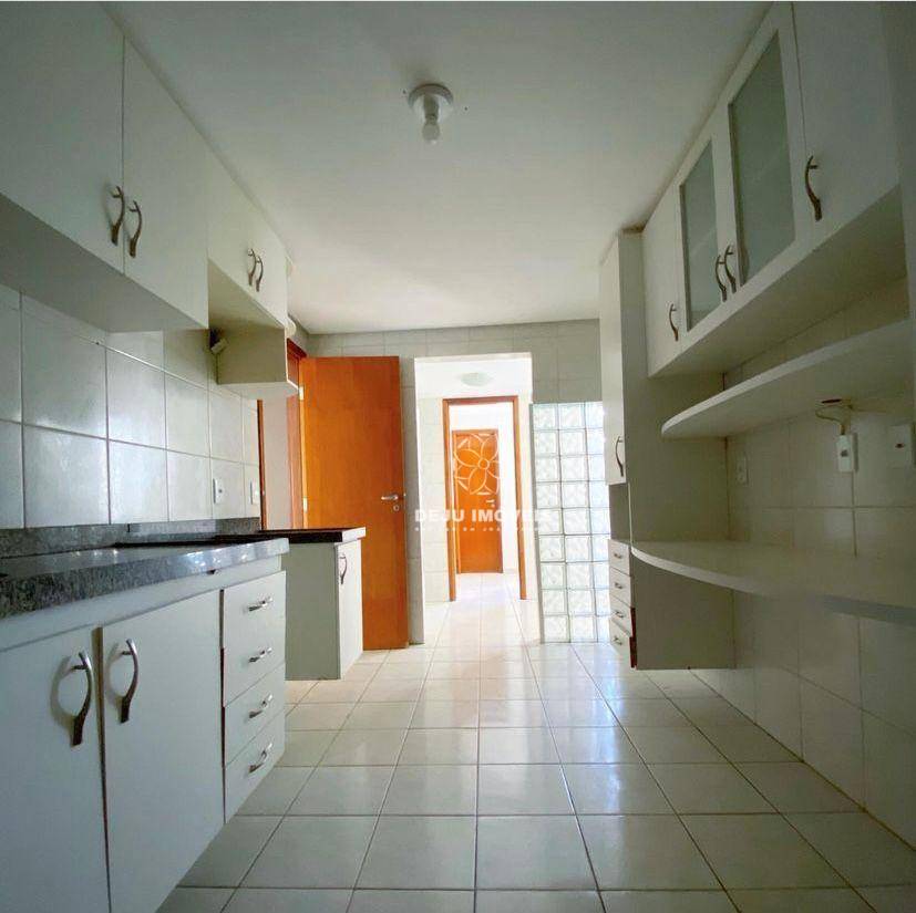 Apartamento à venda com 3 quartos, 108m² - Foto 8