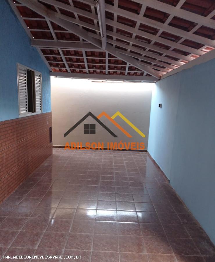 Casa à venda com 3 quartos, 250m² - Foto 4