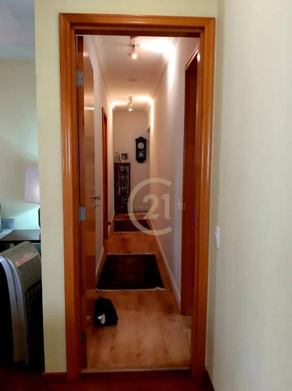 Apartamento à venda com 4 quartos, 189m² - Foto 7