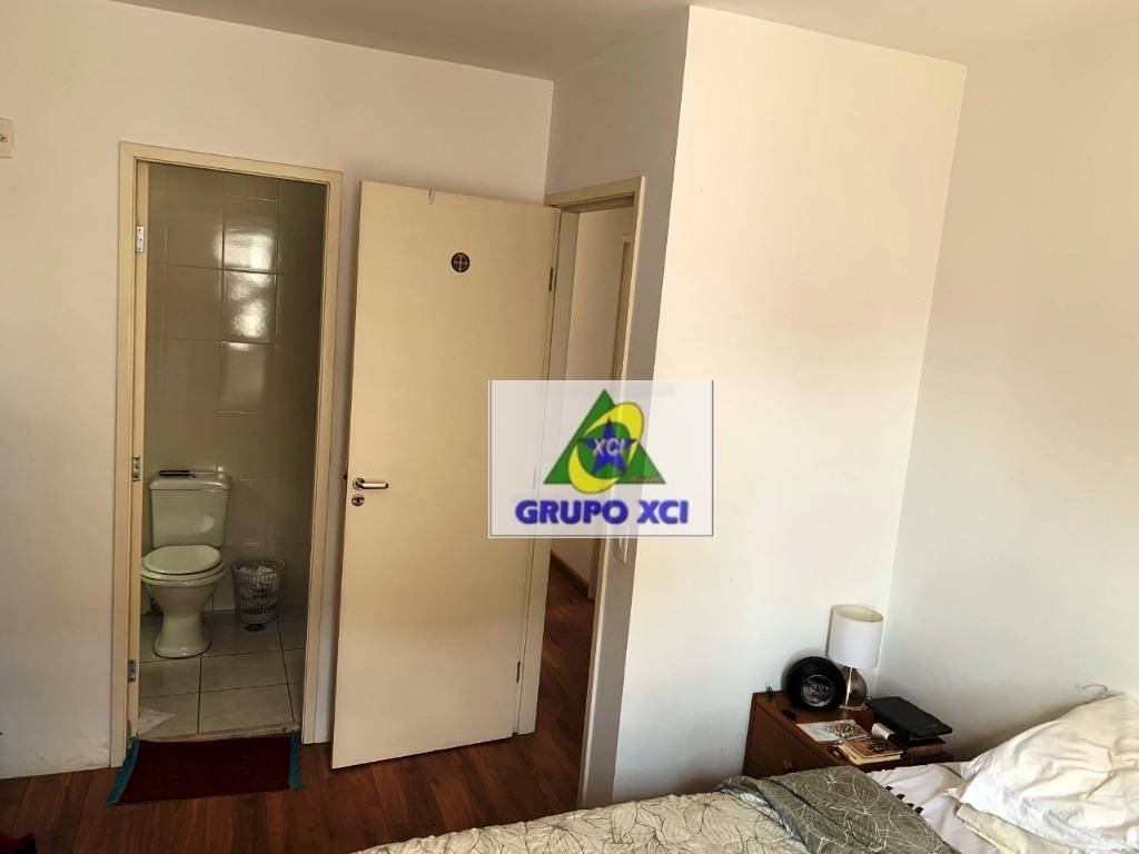 Apartamento à venda com 3 quartos, 89m² - Foto 8