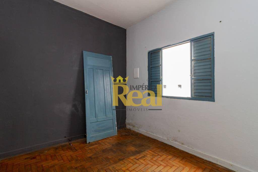 Casa para alugar com 3 quartos, 400m² - Foto 3