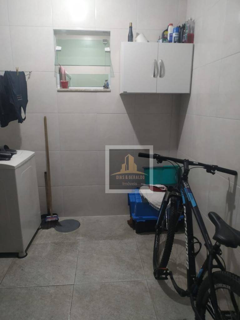 Sobrado, 3 quartos, 285 m² - Foto 13