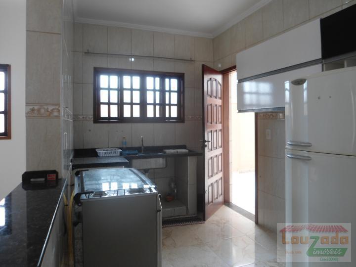 Sobrado para alugar com 3 quartos, 180m² - Foto 13