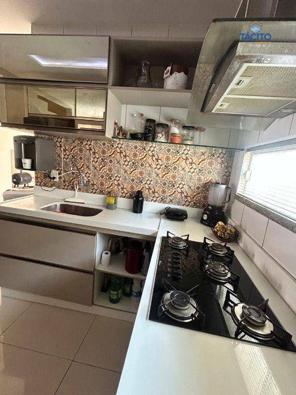 Casa à venda com 2 quartos, 88m² - Foto 6