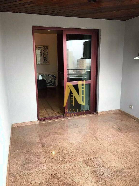 Apartamento à venda com 3 quartos, 226m² - Foto 20