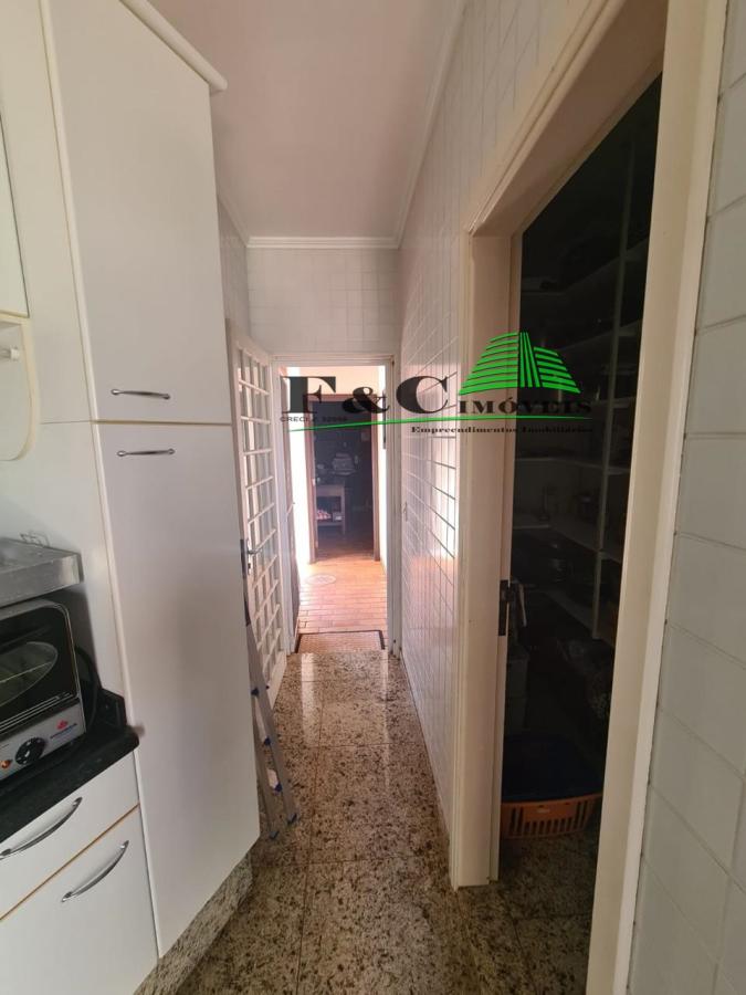 Casa à venda com 3 quartos, 780m² - Foto 38