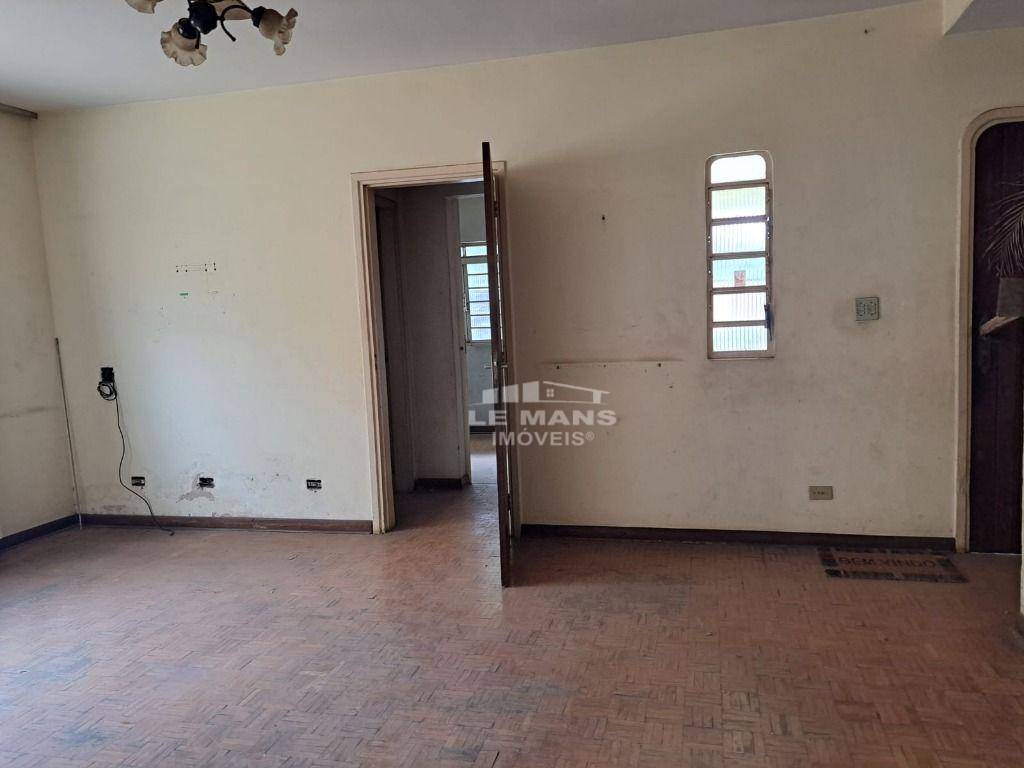 Casa à venda com 6 quartos, 431m² - Foto 9