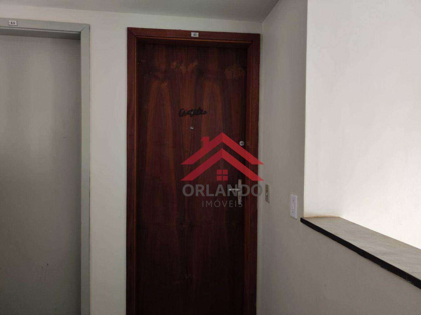 Apartamento à venda com 3 quartos, 68m² - Foto 4