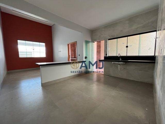 Casa à venda com 3 quartos, 122m² - Foto 13