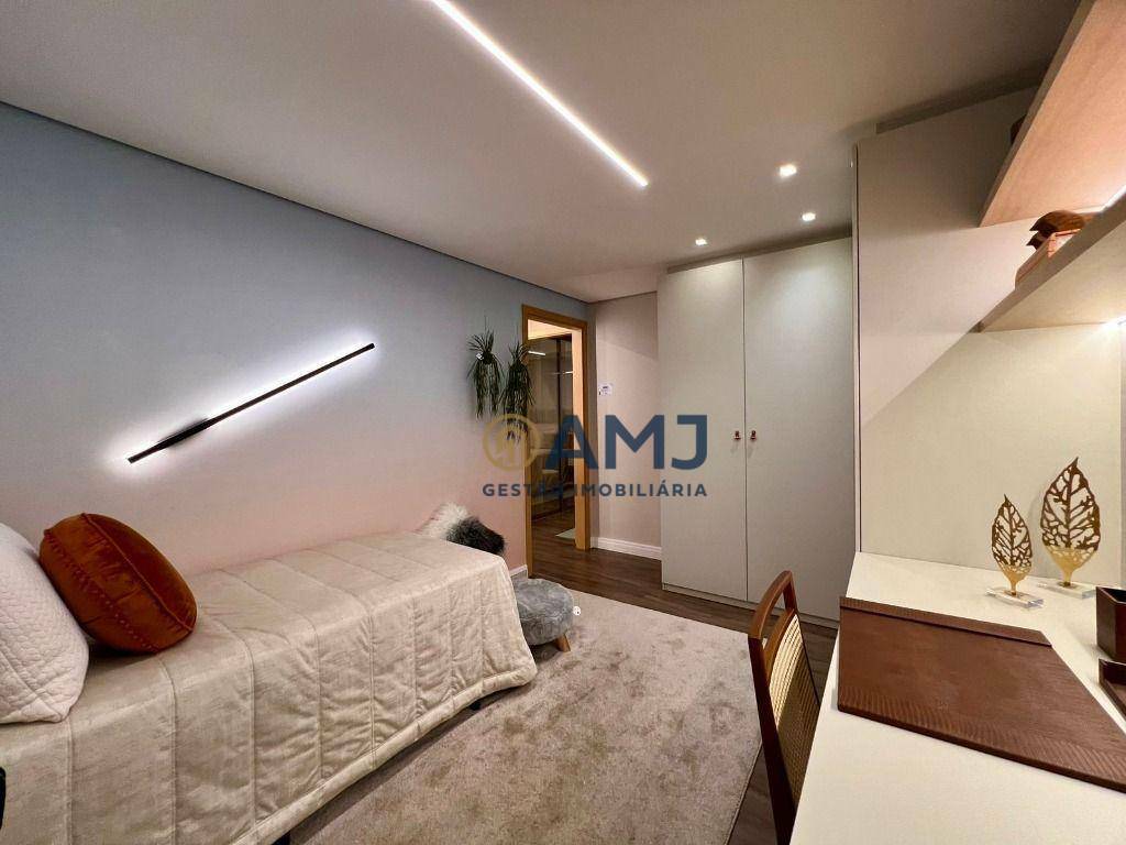 Apartamento à venda com 3 quartos, 186m² - Foto 16