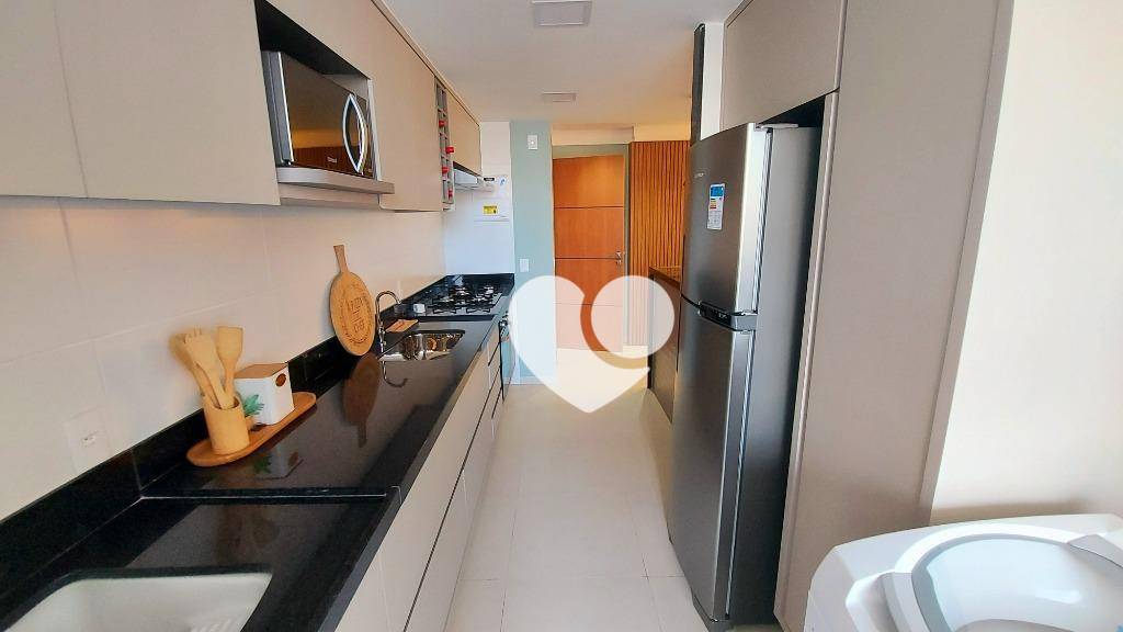 Apartamento à venda com 2 quartos, 80m² - Foto 5