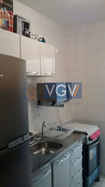 Apartamento para alugar com 2 quartos, 50m² - Foto 12