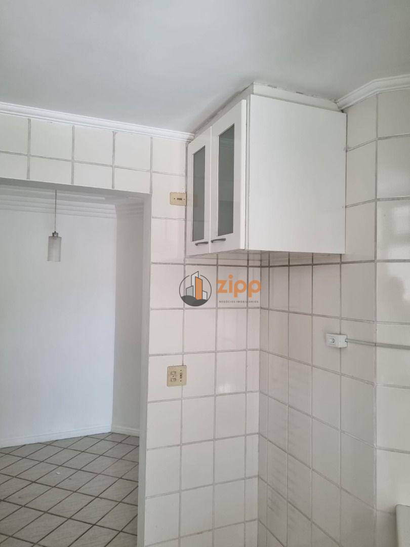 Apartamento para alugar com 3 quartos, 70m² - Foto 26