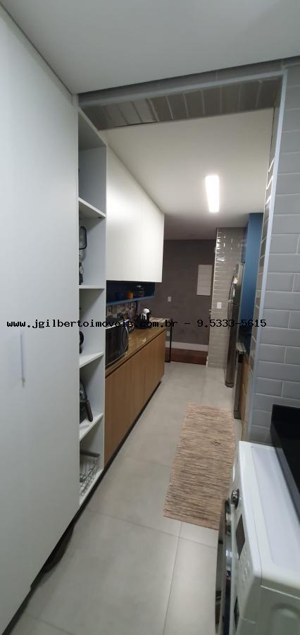 Apartamento à venda com 3 quartos, 86m² - Foto 12