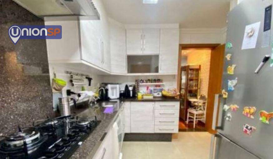 Apartamento à venda com 2 quartos, 82m² - Foto 10