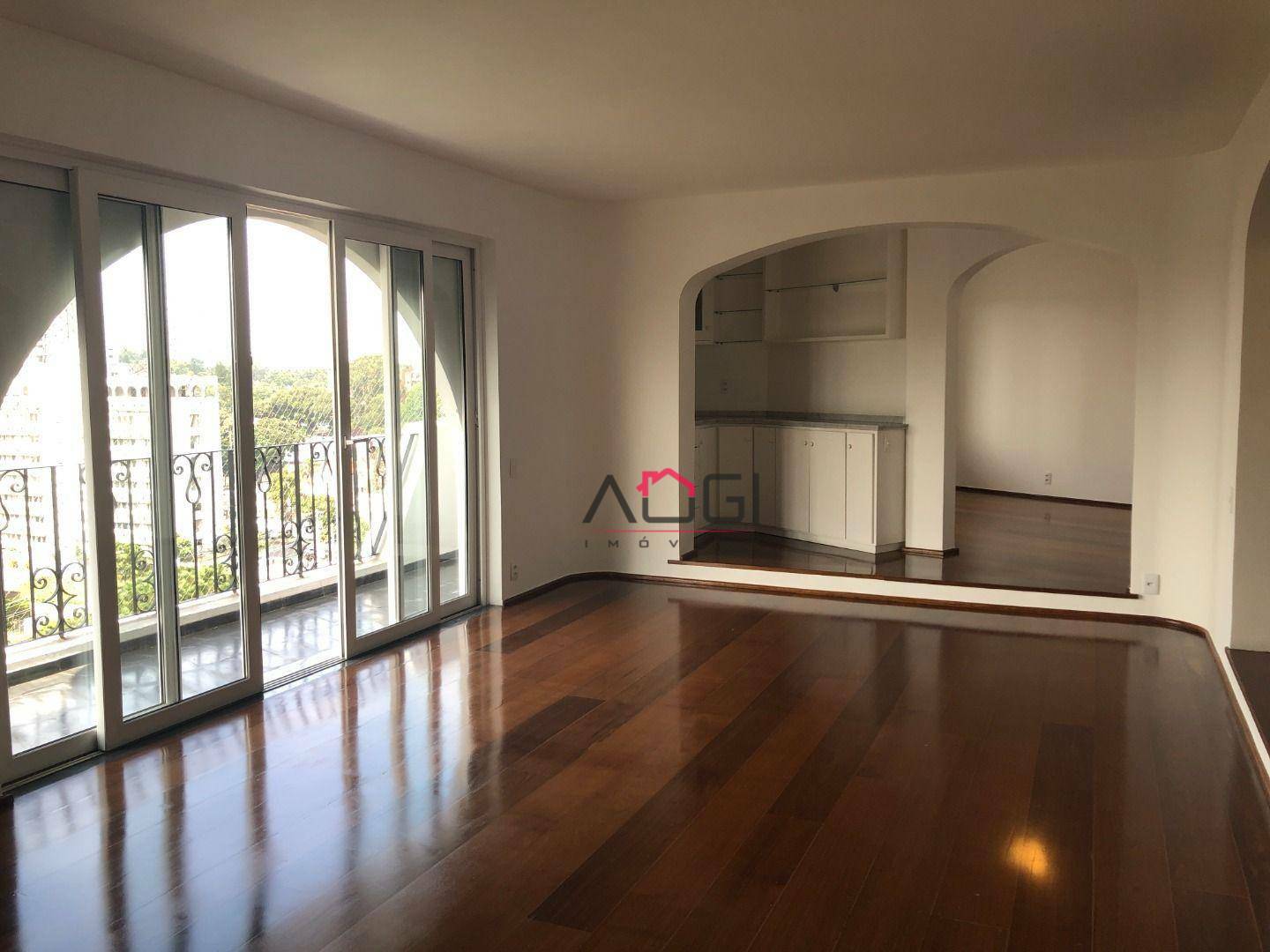 Apartamento à venda com 3 quartos, 210m² - Foto 11