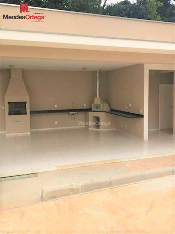 Apartamento para alugar com 2 quartos, 65m² - Foto 17