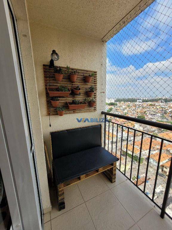 Apartamento à venda com 3 quartos, 64m² - Foto 3