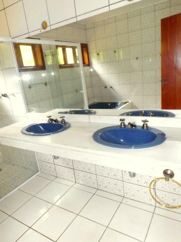 Casa de Condomínio à venda com 5 quartos, 500m² - Foto 32