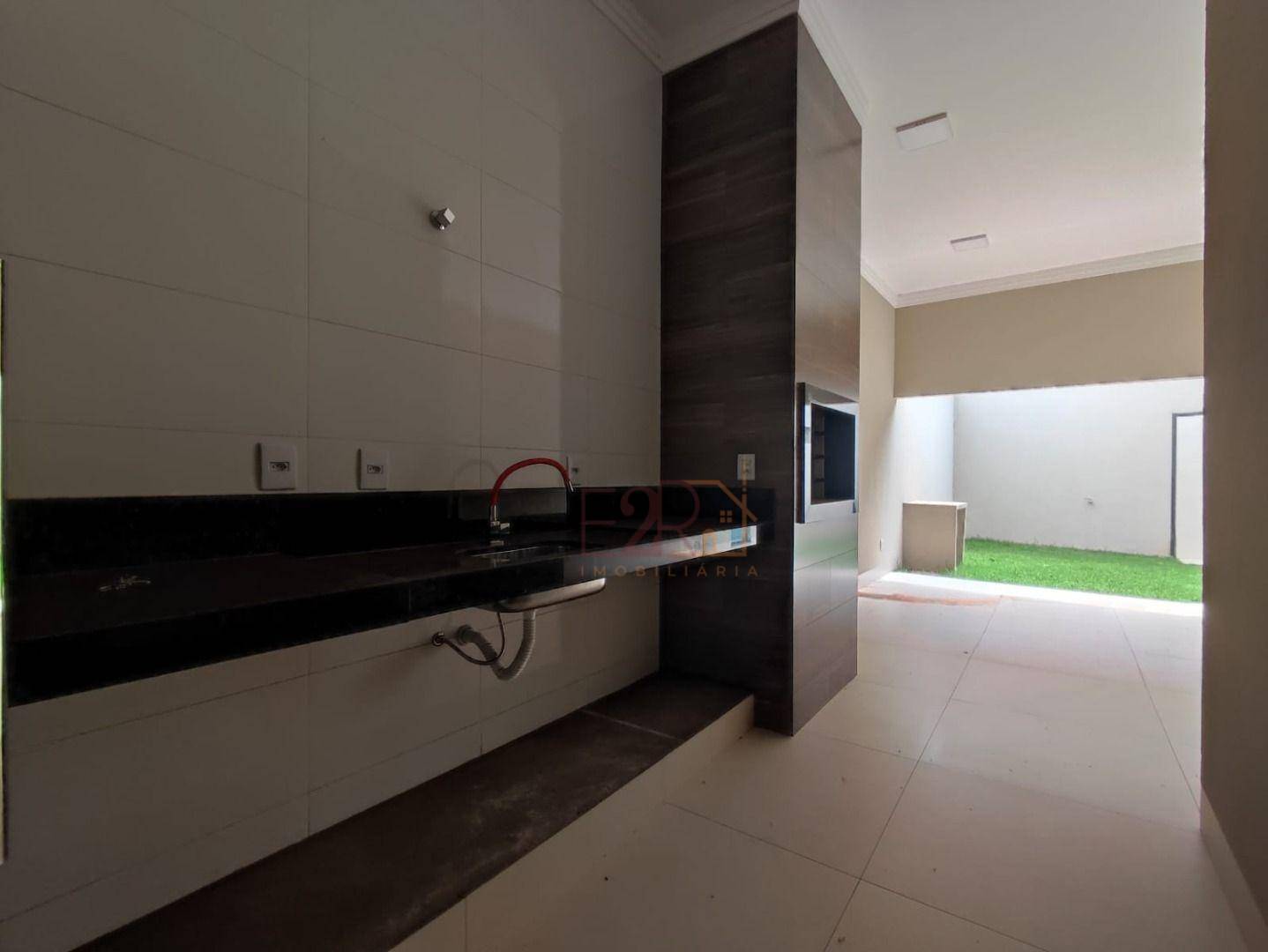 Casa à venda com 3 quartos, 127m² - Foto 4