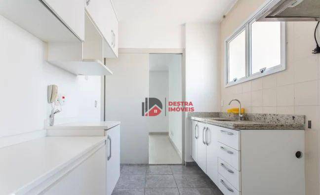 Apartamento à venda com 3 quartos, 94m² - Foto 24