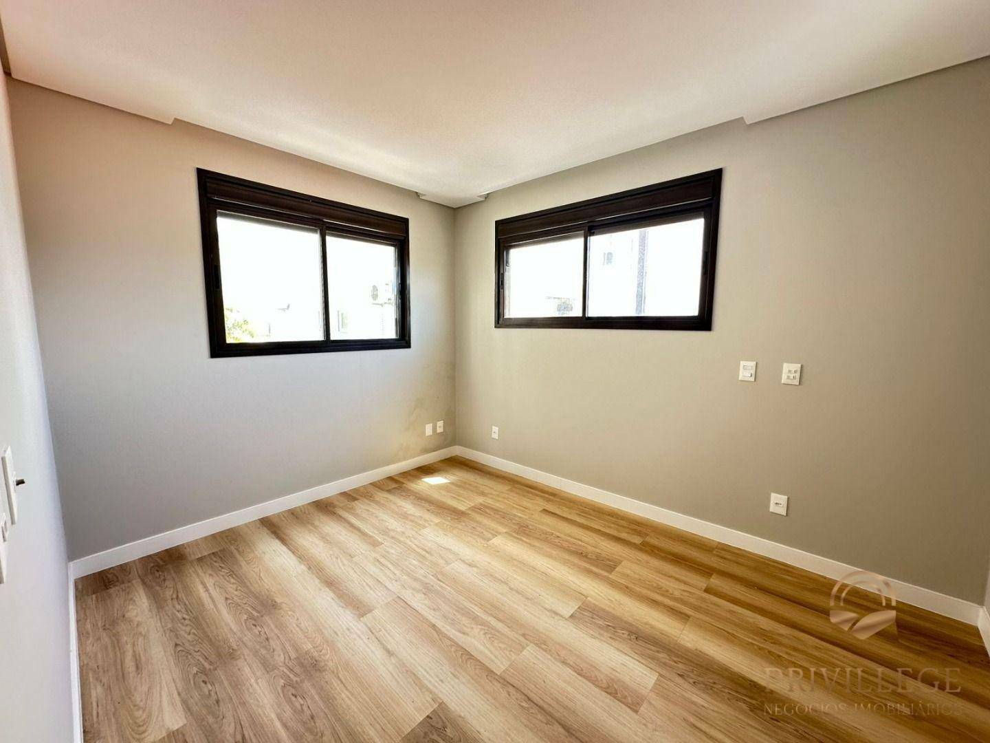 Apartamento à venda com 3 quartos, 87m² - Foto 7