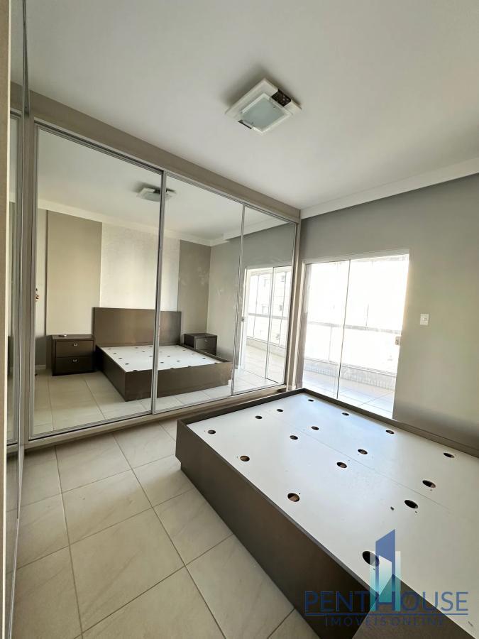 Apartamento à venda com 2 quartos, 110m² - Foto 11