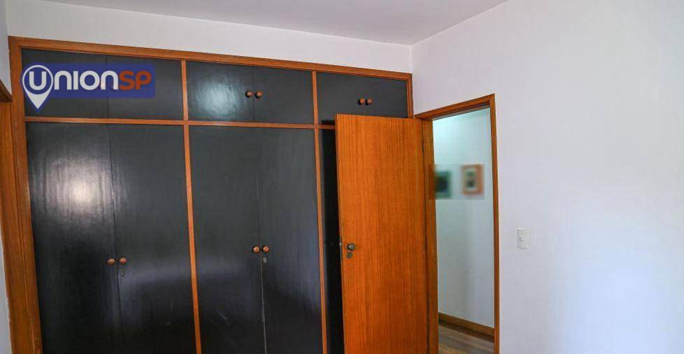 Apartamento à venda com 3 quartos, 200m² - Foto 11