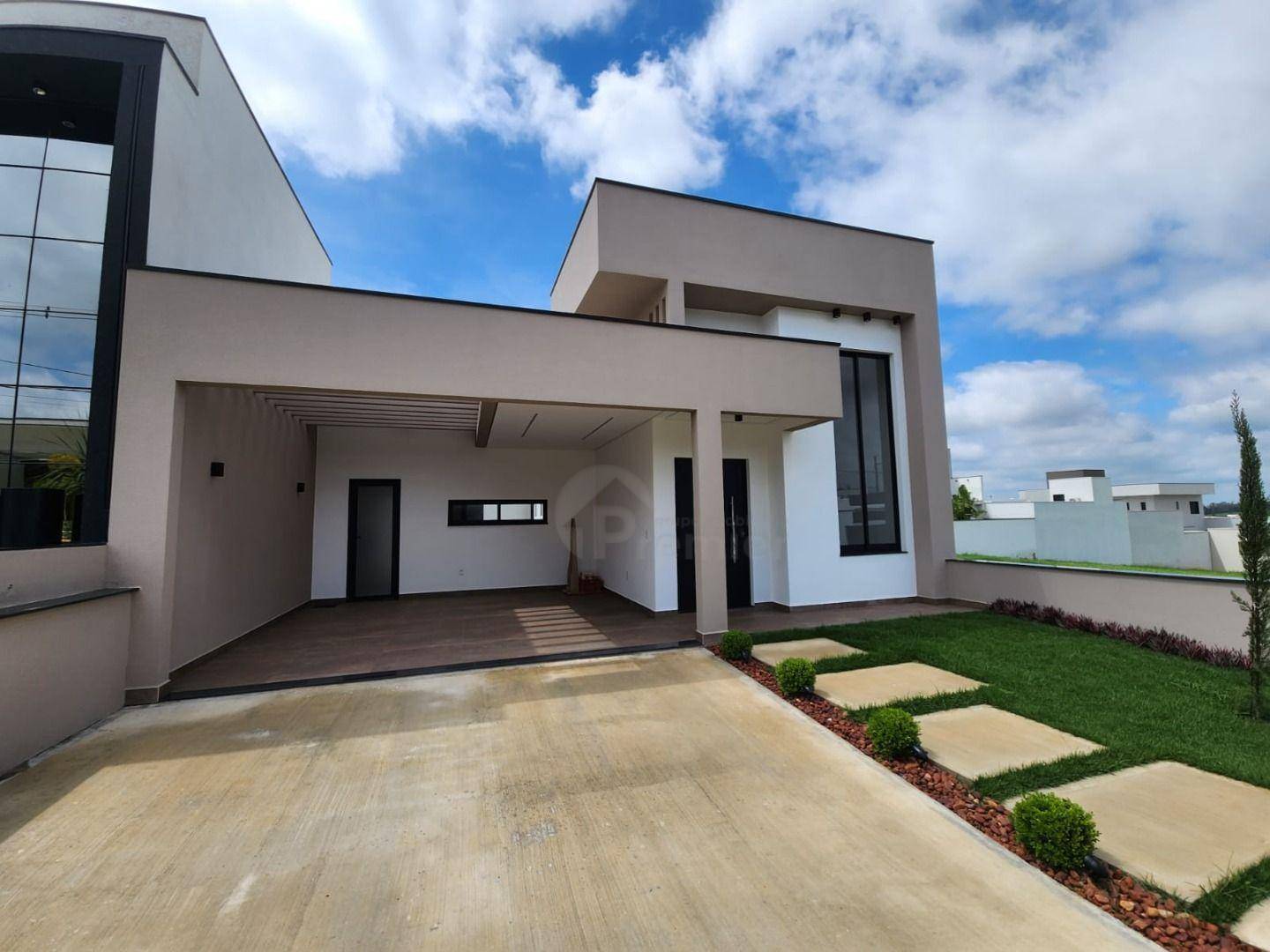 Casa de Condomínio à venda com 3 quartos, 180m² - Foto 1