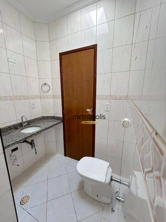 Sobrado para alugar com 2 quartos, 127m² - Foto 12