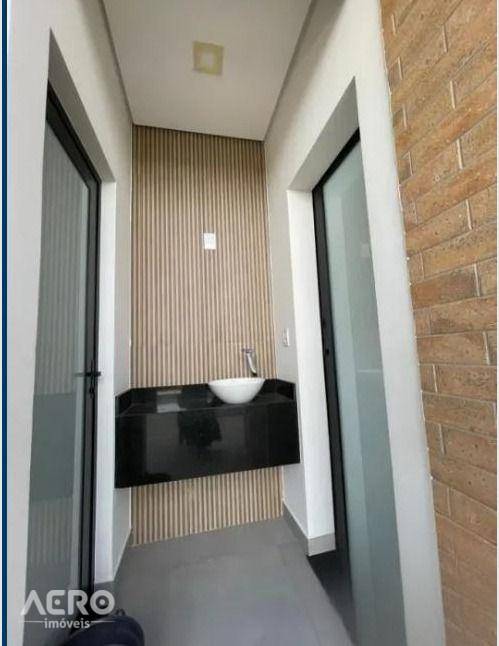 Casa de Condomínio à venda com 3 quartos, 240m² - Foto 18