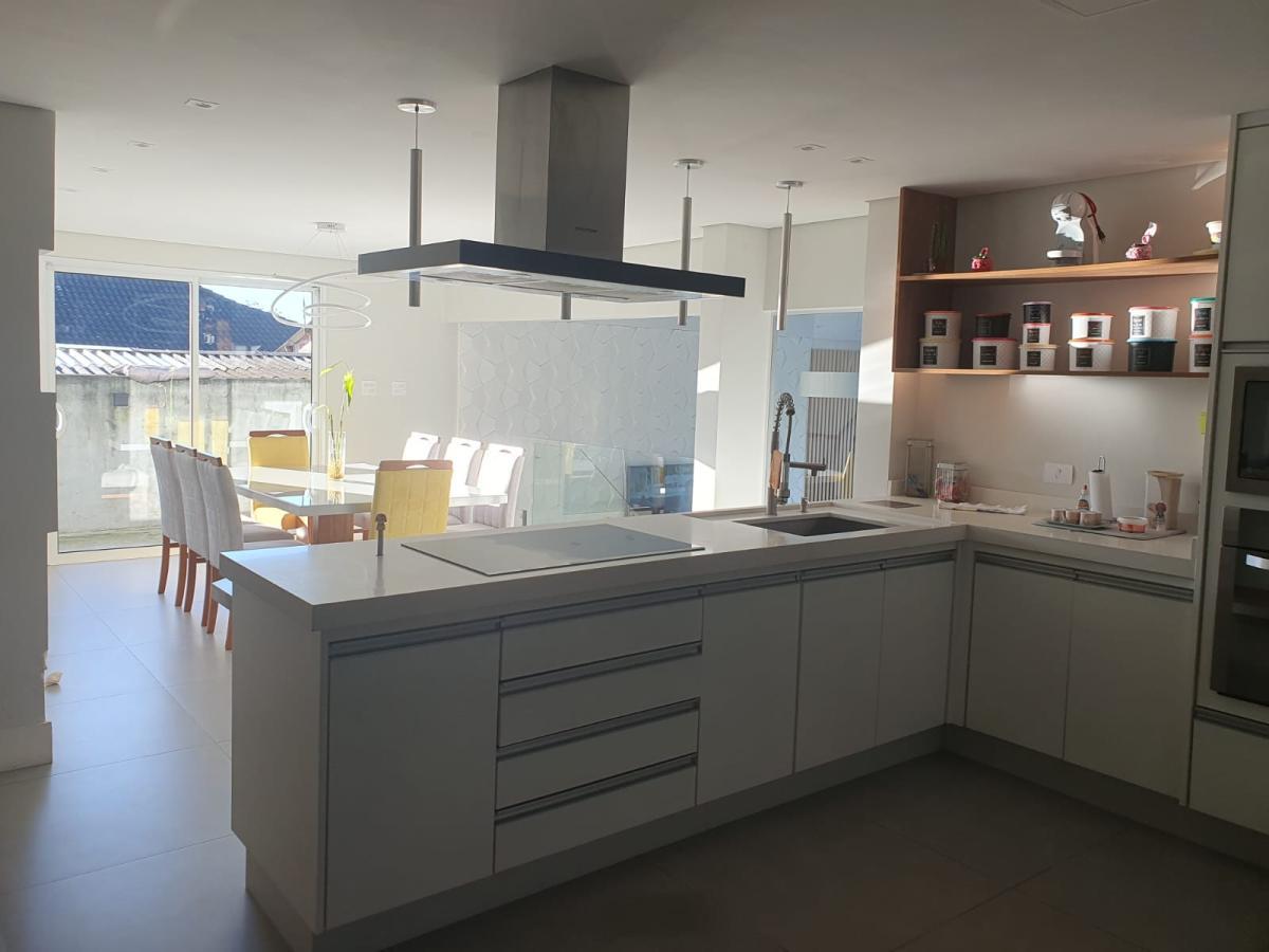 Casa à venda com 3 quartos, 395m² - Foto 9