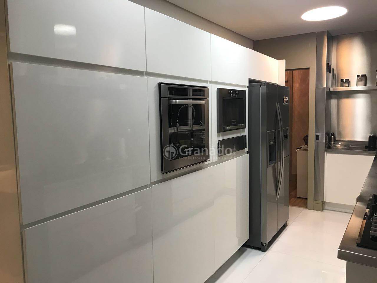 Apartamento à venda com 2 quartos, 220m² - Foto 11