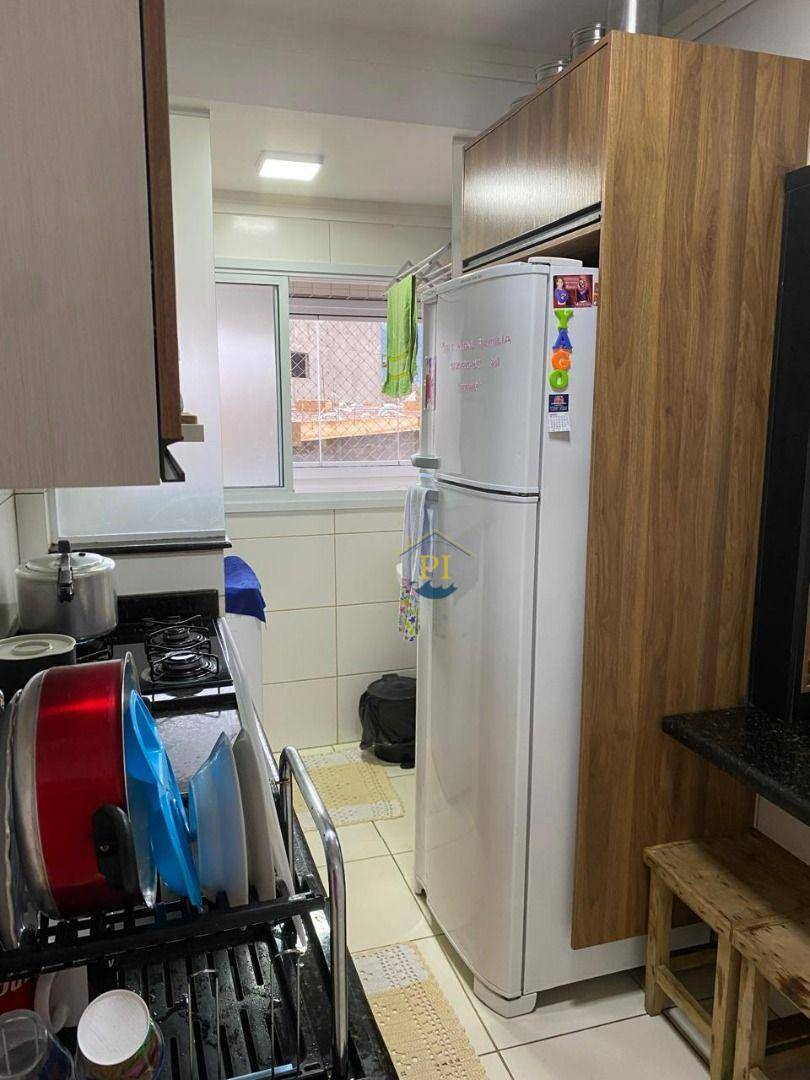 Apartamento à venda com 2 quartos, 55m² - Foto 2