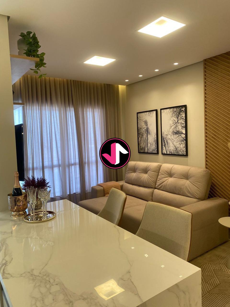 Apartamento à venda com 3 quartos - Foto 1