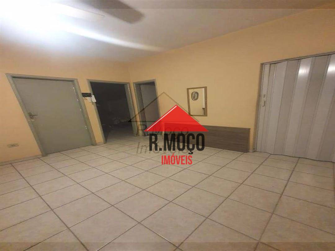 Sobrado à venda com 2 quartos, 300m² - Foto 13