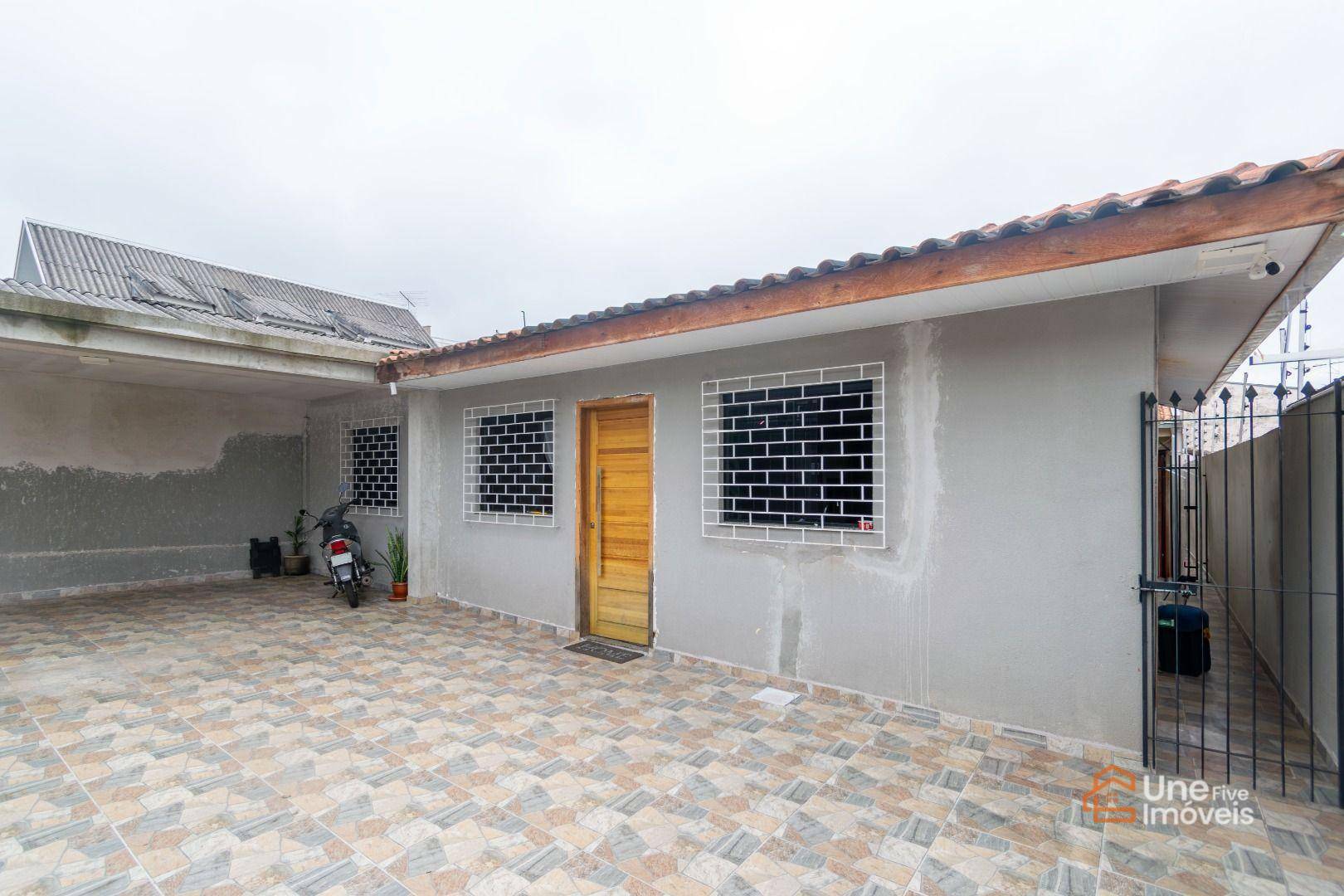 Casa à venda com 4 quartos, 180m² - Foto 4