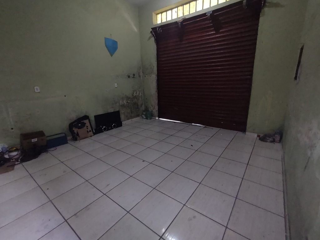 Sobrado à venda com 2 quartos, 340m² - Foto 29