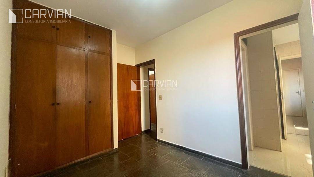 Apartamento à venda com 3 quartos, 90m² - Foto 13