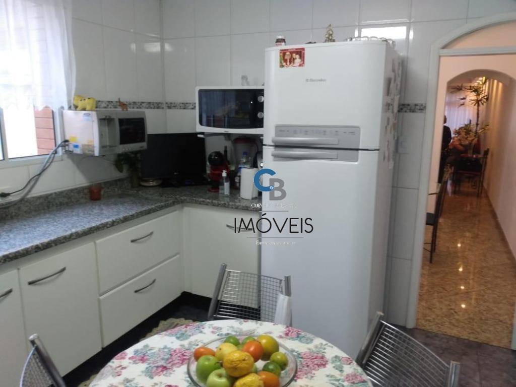 Sobrado à venda com 3 quartos, 150m² - Foto 12